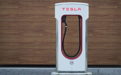 Tesla gibt satten 50-%-Rabatt an Supercharger-Säulen