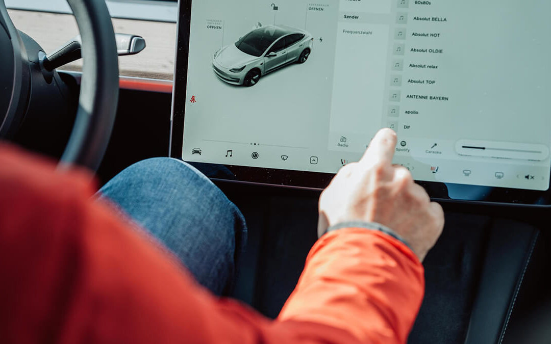 Steigt Tesla doch auf andere Autopilot-Technologie um?