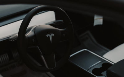 Tesla-Autopilot: Missbrauch wird jetzt von Polizei untersucht