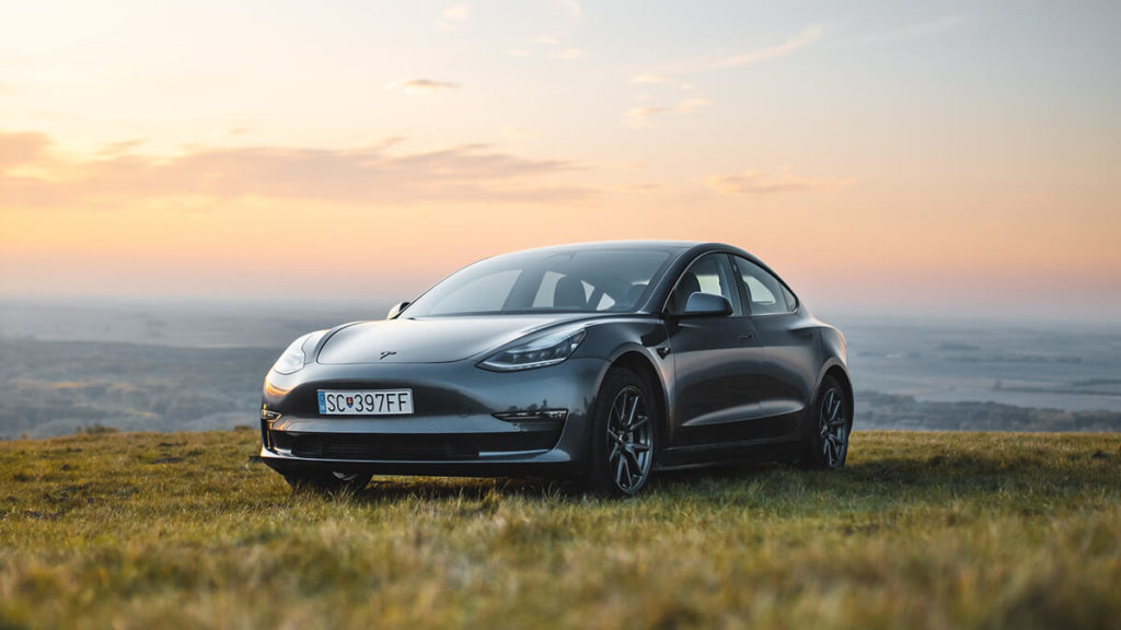 Tesla will Zulassung für Gutschriften dank erneuerbaren Energien
