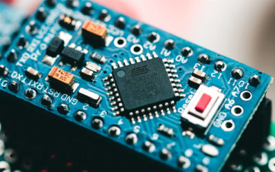 Tesla und der globale Halbleiter-Mangel: Kreative Methoden des E-Auto-Pioniers