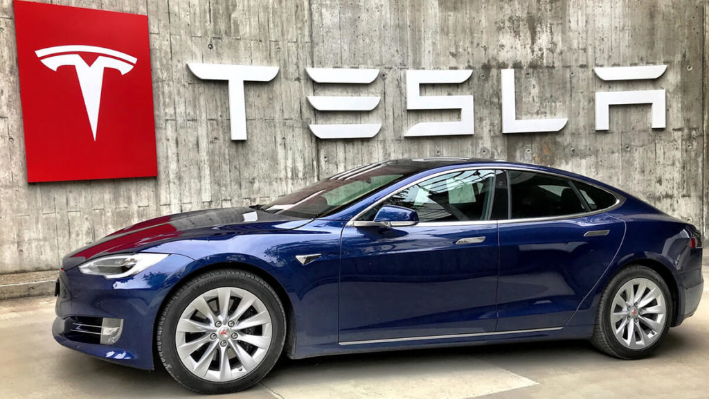 Tesla: 3 Millionen Dollar für die Erforschung neuer Batterien