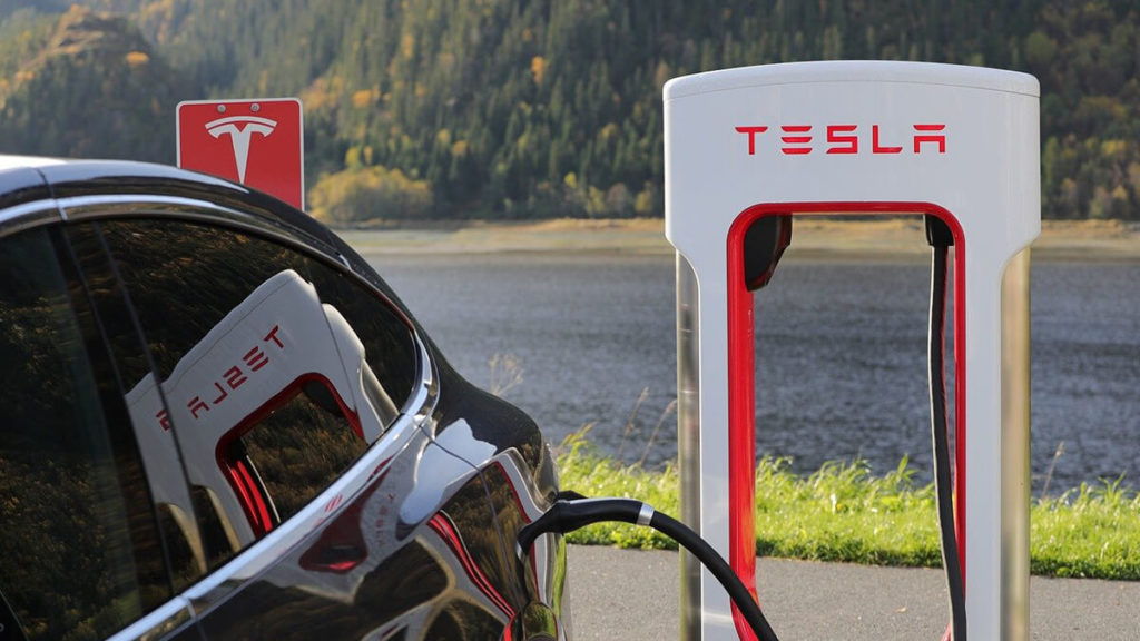 Tesla will 350 kW Schnellladung an Superchargern erreichen