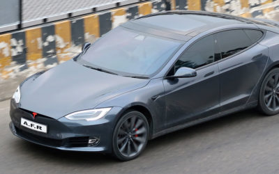 Tesla Model S Plaid bricht Weltrekord für schnellste Viertelmeile