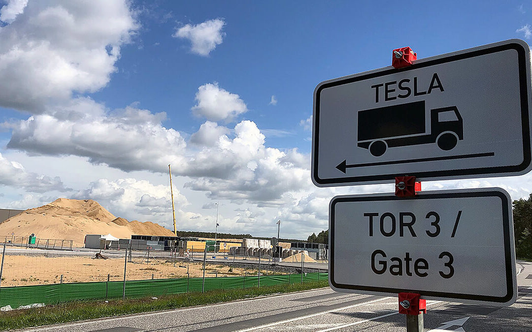 Großfahndung bei Tesla-Werk Grünheide: Behörden finden ungenehmigte Anlagen