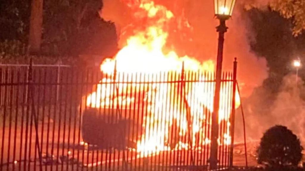 Tesla Model S Plaid geht in Flammen auf – die Umstände sind unklar
