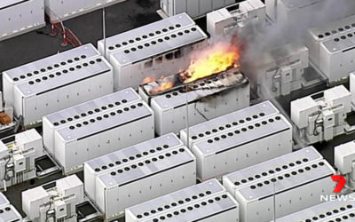 Tesla Megapack brannte 4 Tage lang – über 100 Feuerwehrkräfte im Einsatz