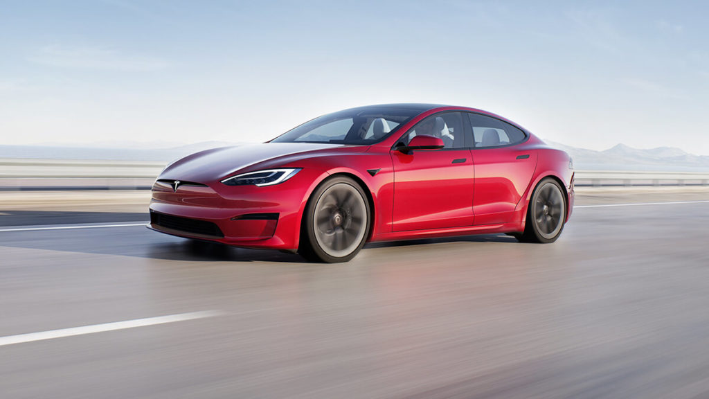 Tesla vs. Mercedes: Kampf zweier (E-)Auto-Pioniere