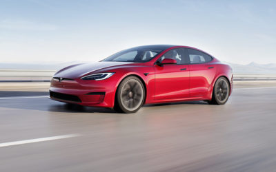 Tesla vs. Mercedes: Kampf zweier (E-)Auto-Pioniere
