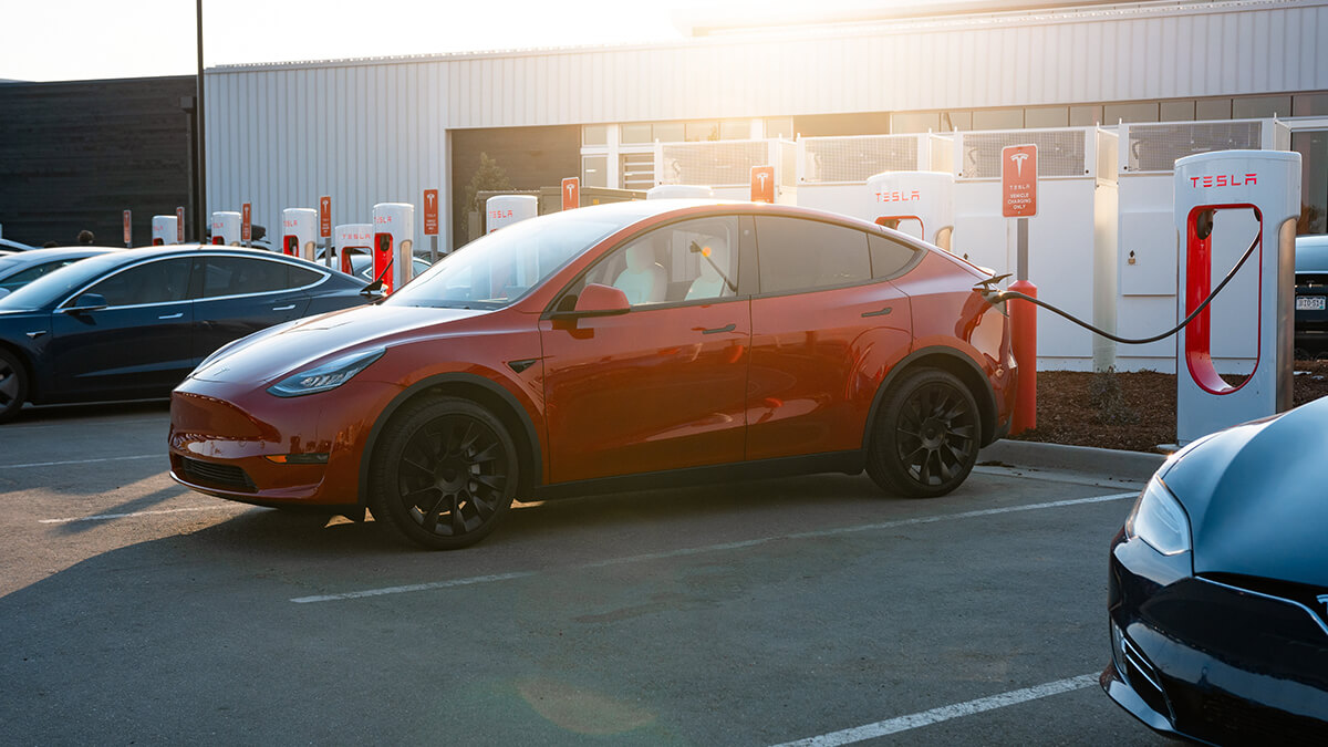 Tesla gibt alle Supercharger in den Niederlanden frei