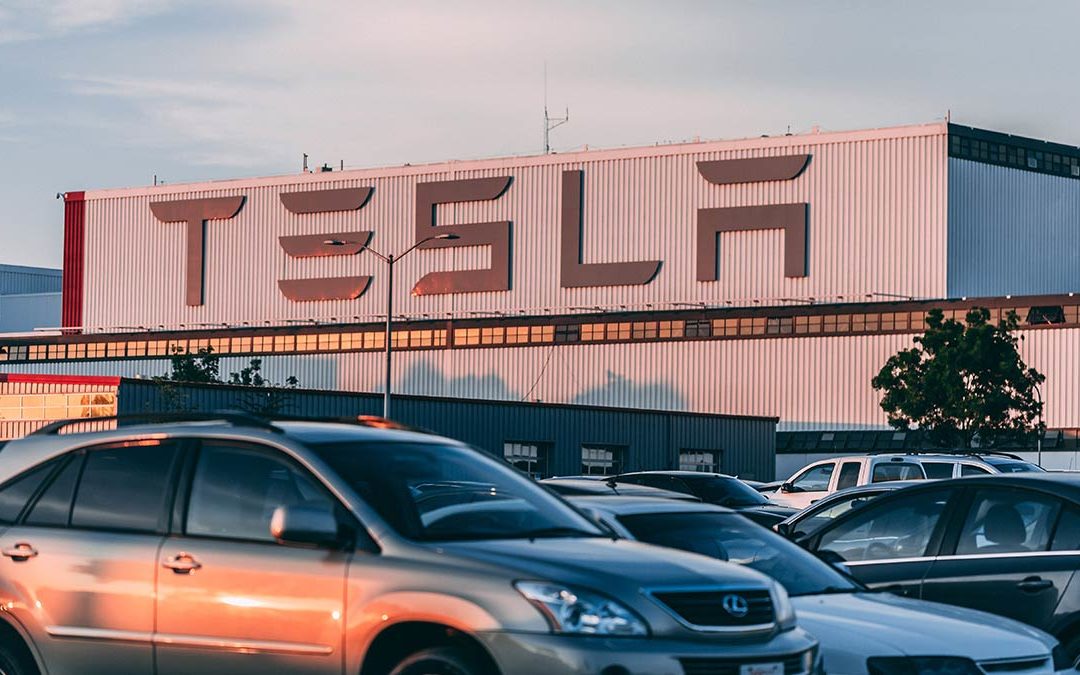 Tesla verklagt Ex-Mitarbeiter: Diebstahl von Geschäftsgeheimnissen über Supercomputer