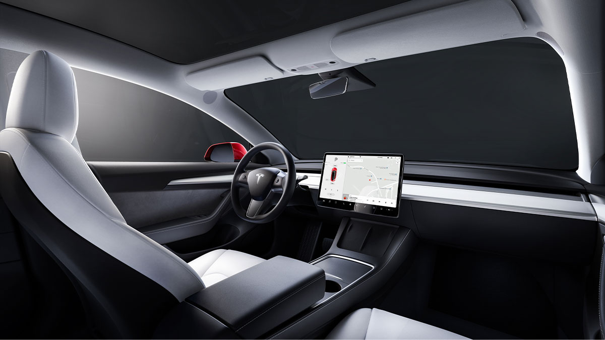 Tesla: 24.000 Model 3 vor physischem Rückruf wegen Gurtschlossproblem