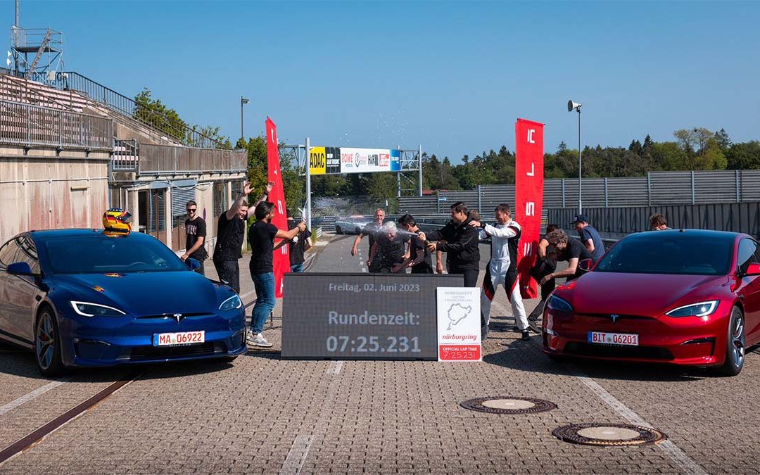 Nürburgring: Tesla Model S Plaid pulverisiert Taycan-Rekord – neue Bestzeit