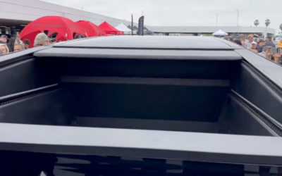 Tesla Cybertruck kurz vor Produktion: Videos zeigen neuen „Vault“
