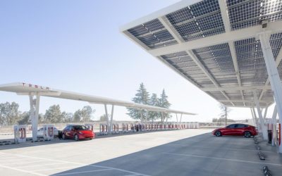 Tesla „CyberCarport“: Neues Produkt könnte Supercharger verändern