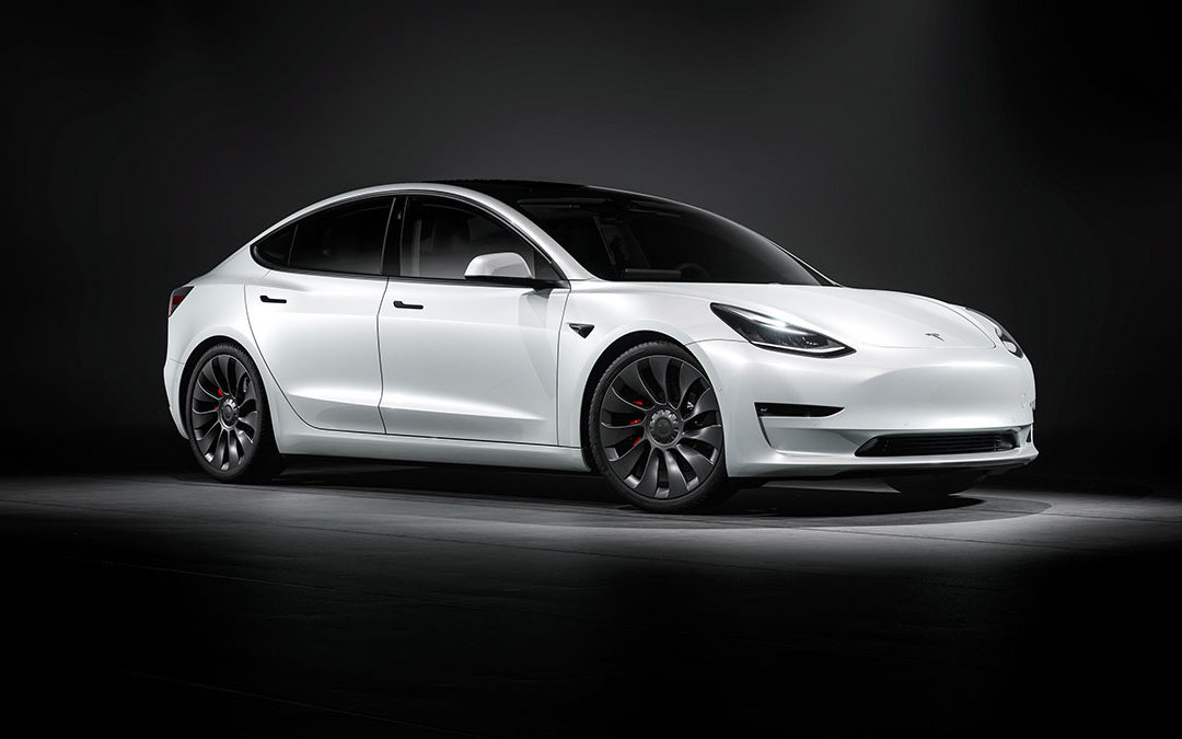 Tesla kauft deutsches Start-up: Induktive Ladeplattform in Planung?