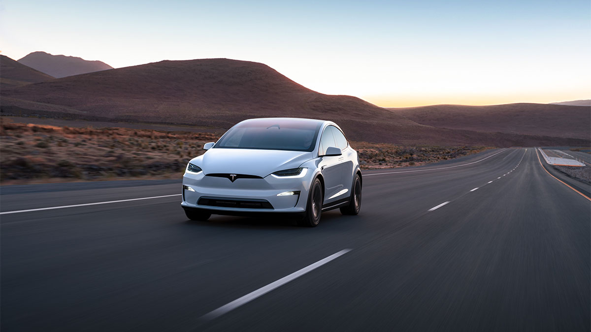 Tesla: OTA-Update behebt Sicherheitsrisiko von 120.000 Model S/X