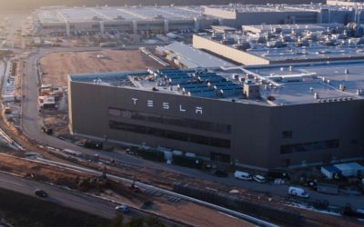 Nach Anschlag in Grünheide: Tesla-Werk muss weiter pausieren, Schaden im 9-stelligen Bereich