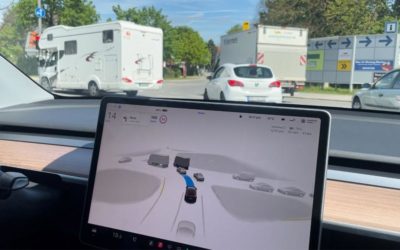 Test von Tesla FSD auf deutschen Straßen – Schwedischer Verkehrsbeamter begeistert