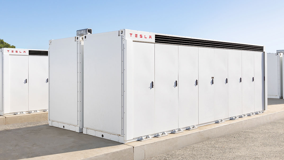 444 Megapacks: Tesla vor Fertigstellung von großem Energiespeicherprojekt