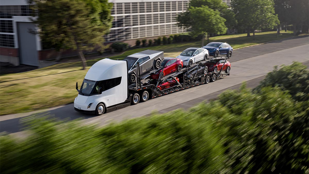 Tesla Company Update 2025: Neue Modelle, Robotaxi und ein Fokus auf Autonomie