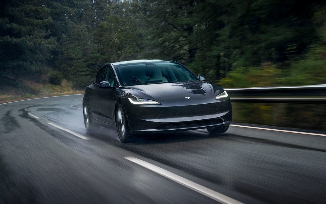 Historisch: Teslas dürfen in Europa bald eigenständig die Spur wechseln