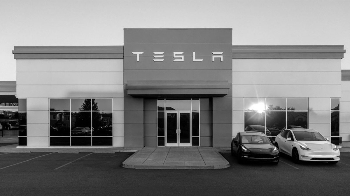 Nach Attentat: Tesla-Investoren drängen Elon Musk, Sicherheitsvorkehrungen zu verbessern