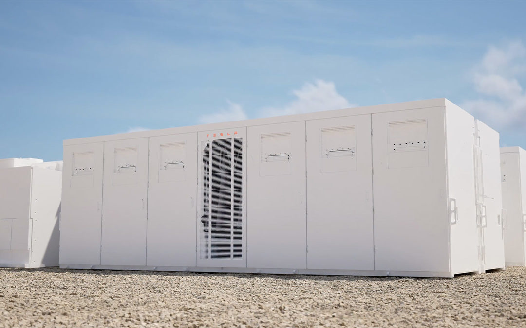 Tesla präsentiert Megablock: Strom für 400.000 Haushalte in nur 20 Tagen