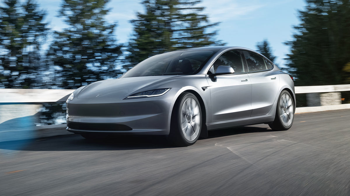 Massives Update: Tesla rollt FSD 14.1 aus – persönlicher, sicherer und smarter als je zuvor