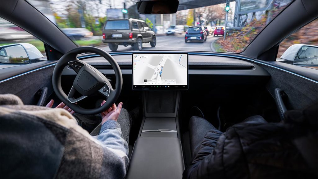 Autonomes Fahren erleben: Tesla startet FSD-Mitfahrten in Deutschland