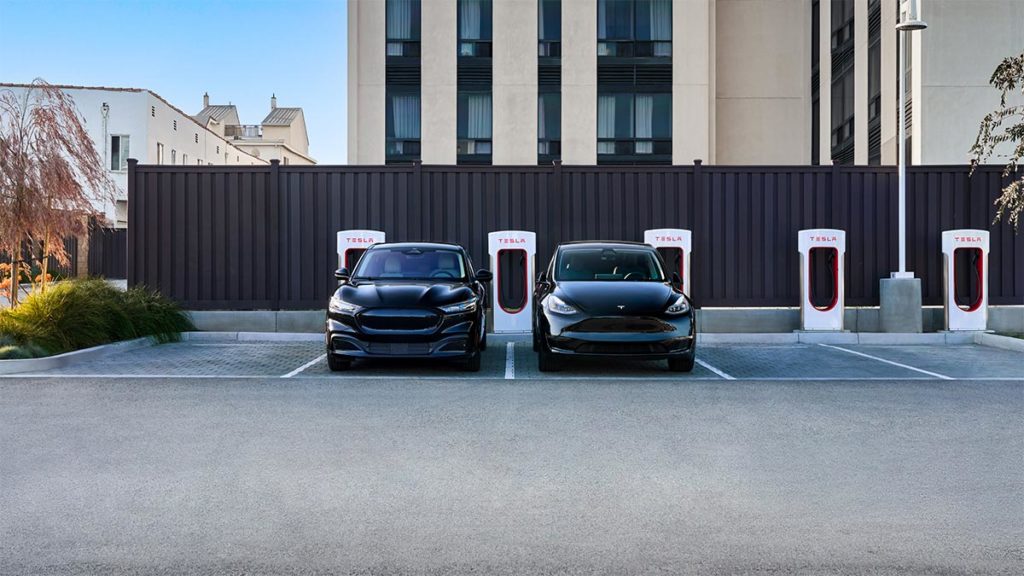 Google Maps erhält Tesla-Feature: Freie Supercharger jetzt für alle einsehbar