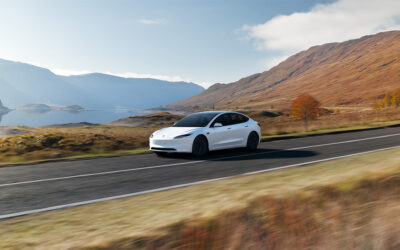 Tesla-FSD knackt 8 Milliarden Meilen: Sicherheitsdaten werden immer besser