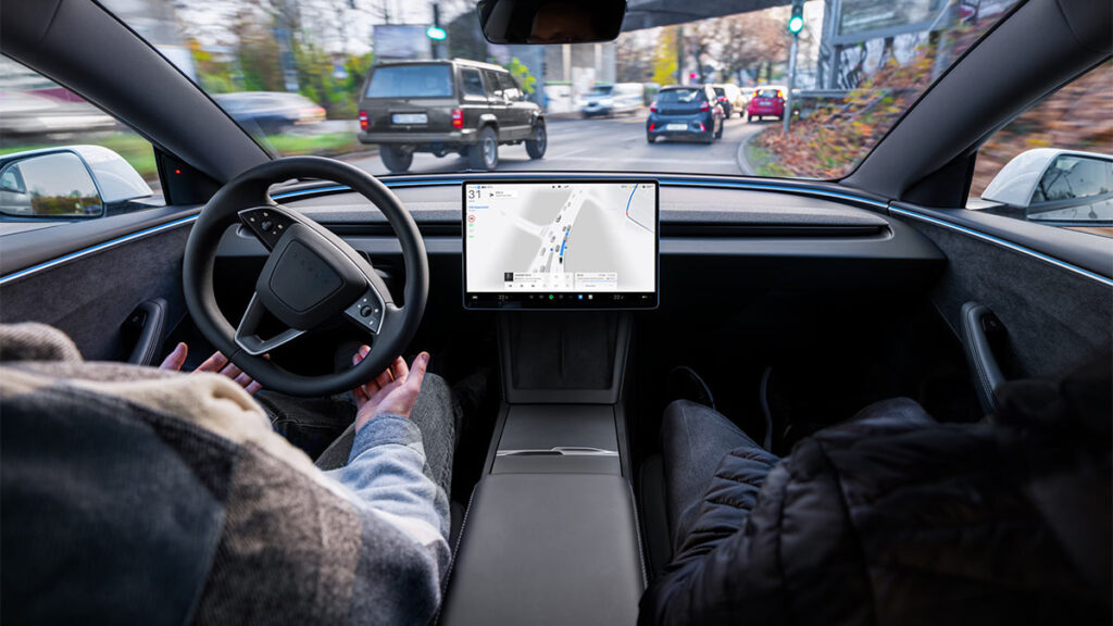 Tesla meldet 20 Millionen gefahrene FSD-Kilometer in Europa seit Launch in den Niederlanden