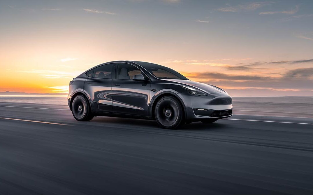 Mega-Update: Tesla rollt offiziell FSD 14 Lite an HW3-Fahrzeuge aus