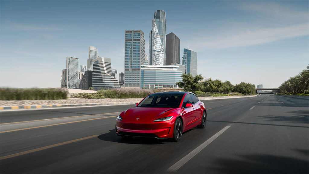 Studie: Tesla-Fahrzeuge überzeugen mit Langlebigkeit und schlagen Traditionshersteller