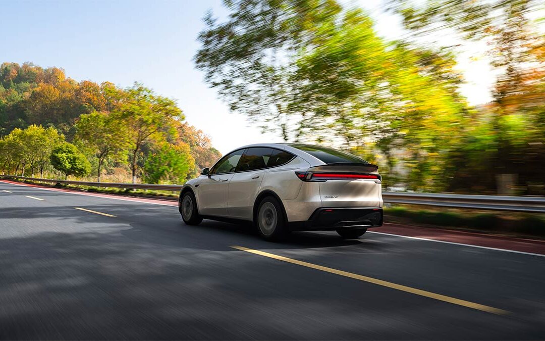 Tesla Model Y Langausführung kurz vor EU-Launch