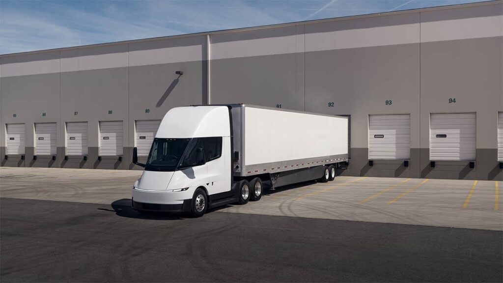 Tesla Semi erhält Rekordauftrag über 500 Fahrzeuge von Logistikkonzern