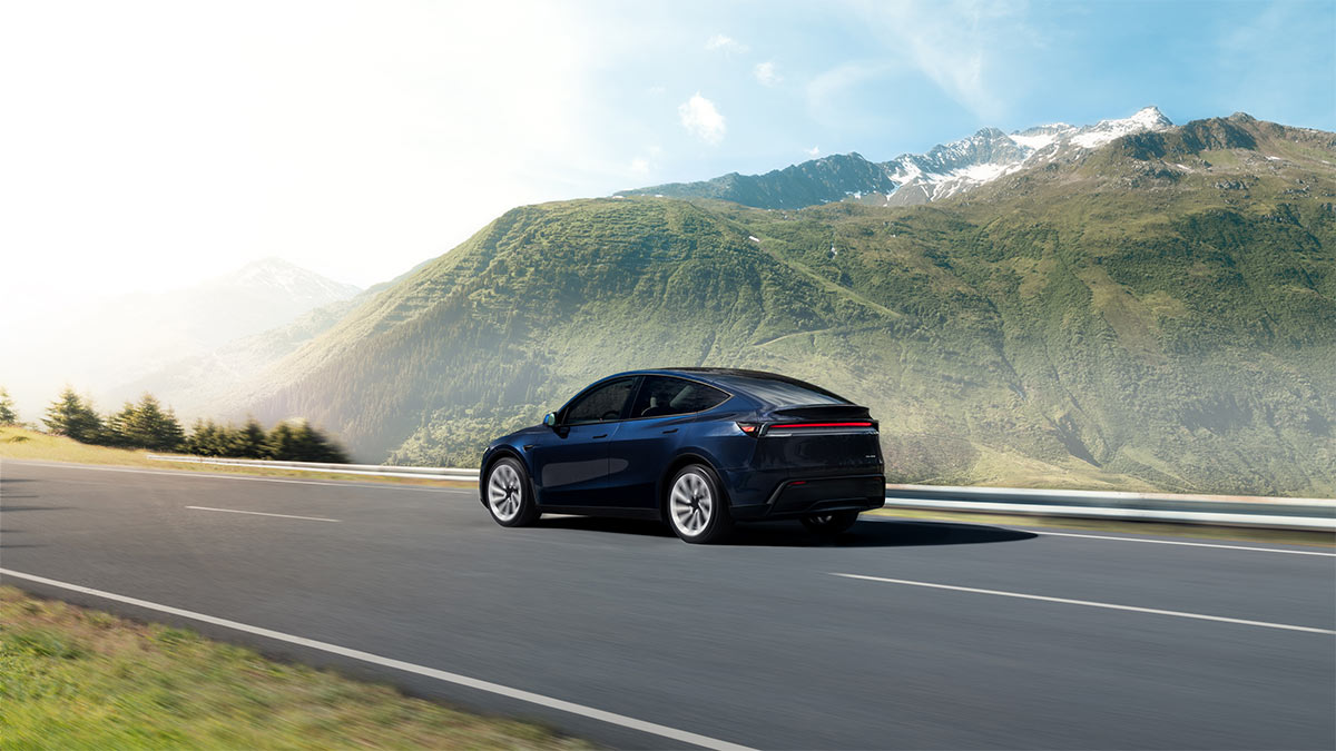 „Zen Grau“: Tesla Model Y Premium bekommt neue Innenraum-Option