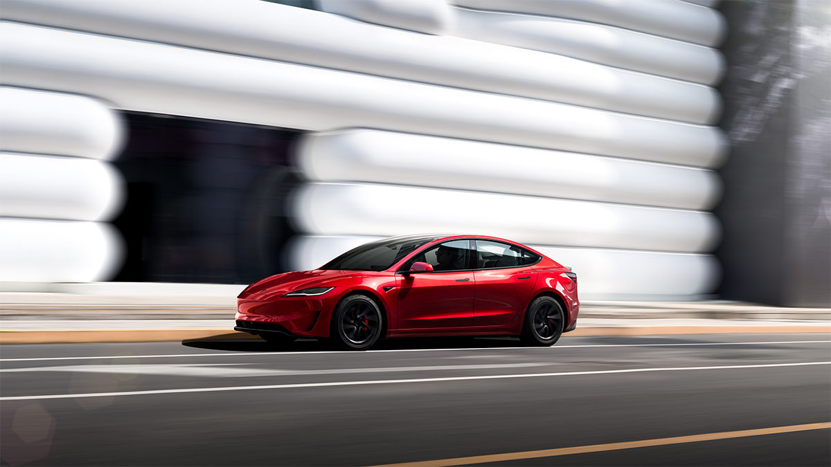 Tesla benennt autonomes Fahren in Europa um: Aus FSD wird „Tesla Assisted Driving (TAD)“